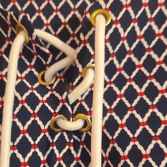 Tommy Hilfiger Navy and Red Patterned Fabric - Picture 3 of 3